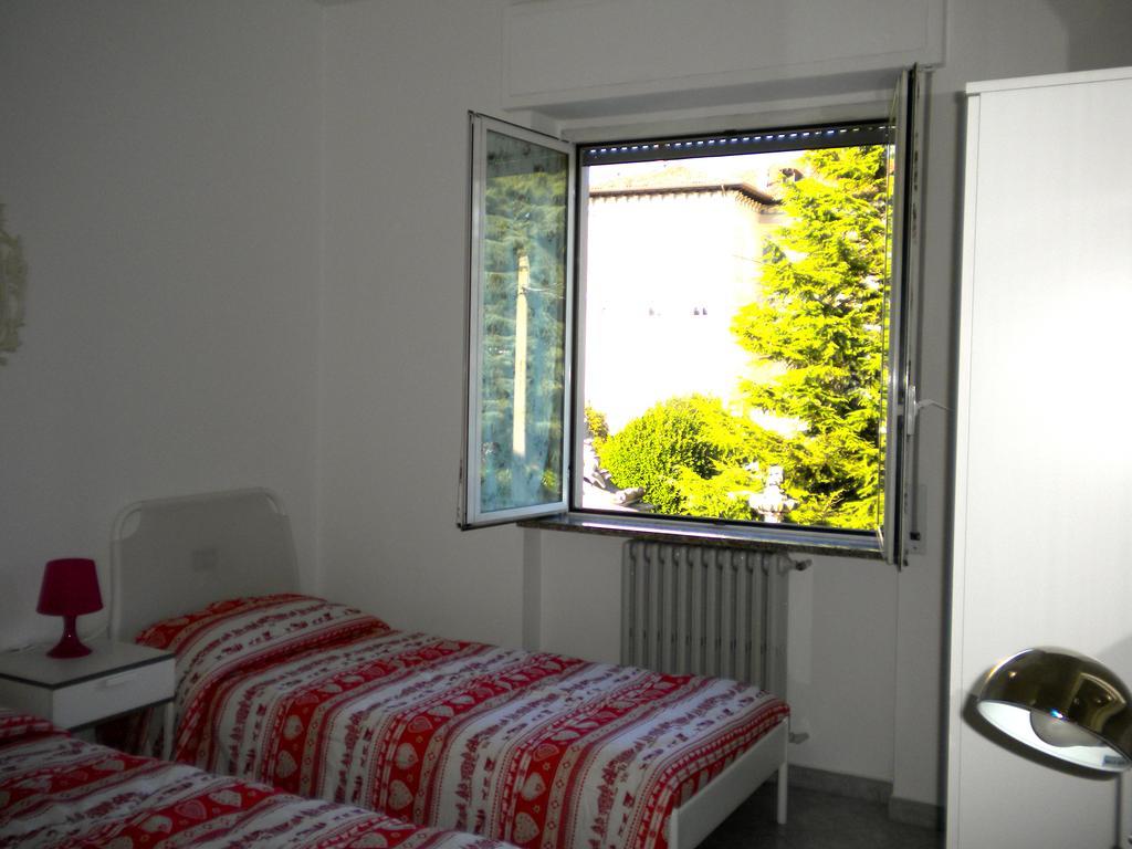 Top Suit Uno - Guest House Бругерио Экстерьер фото